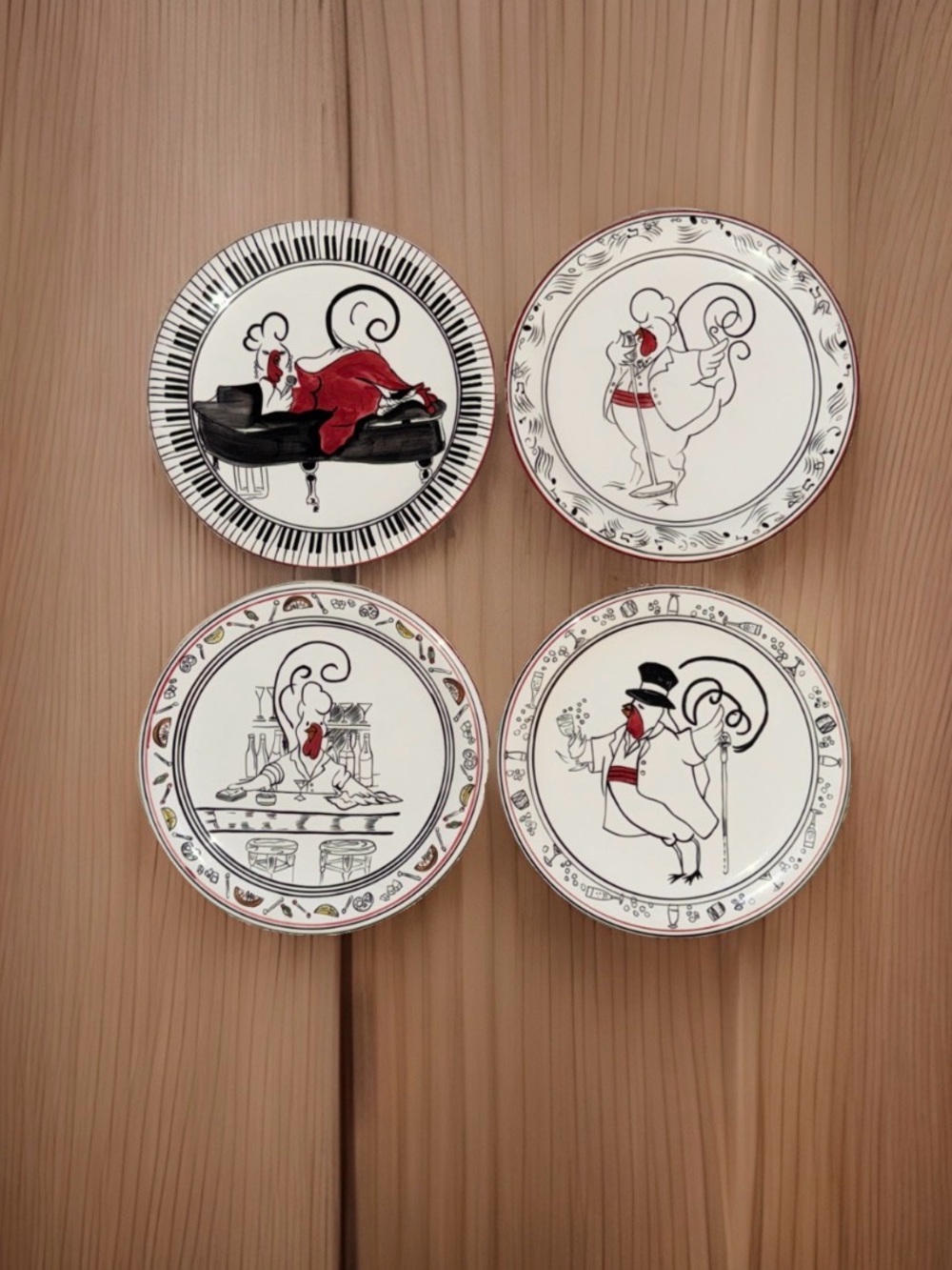 Noble Excellence THE COOP Salad Plates Set of 4 Whimsical Chicken Piano 8” EUC